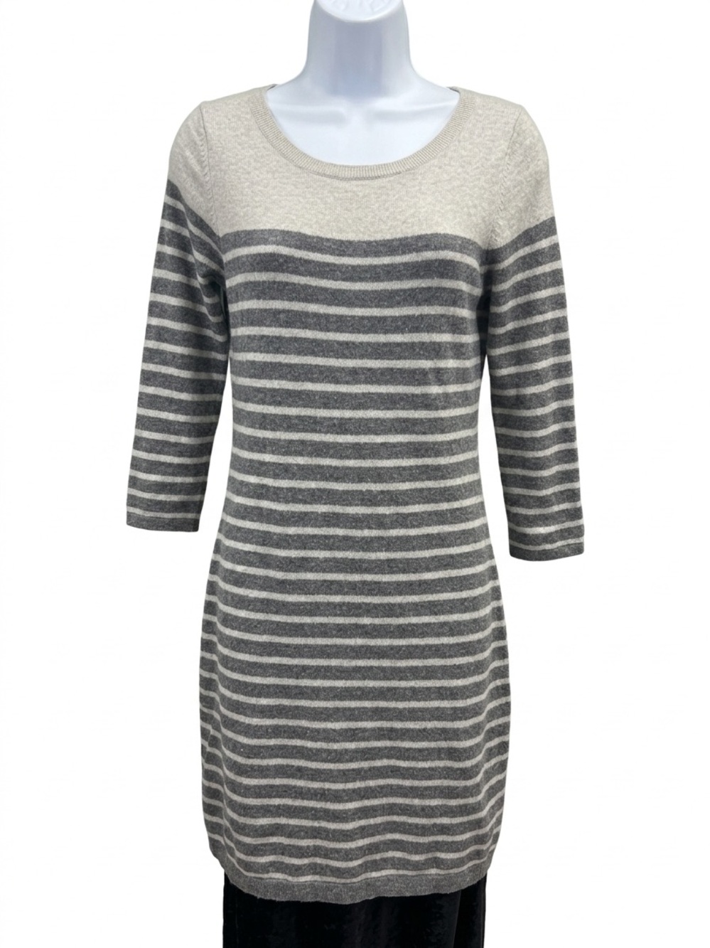 Banana Republic Italian yarn gray striped dress